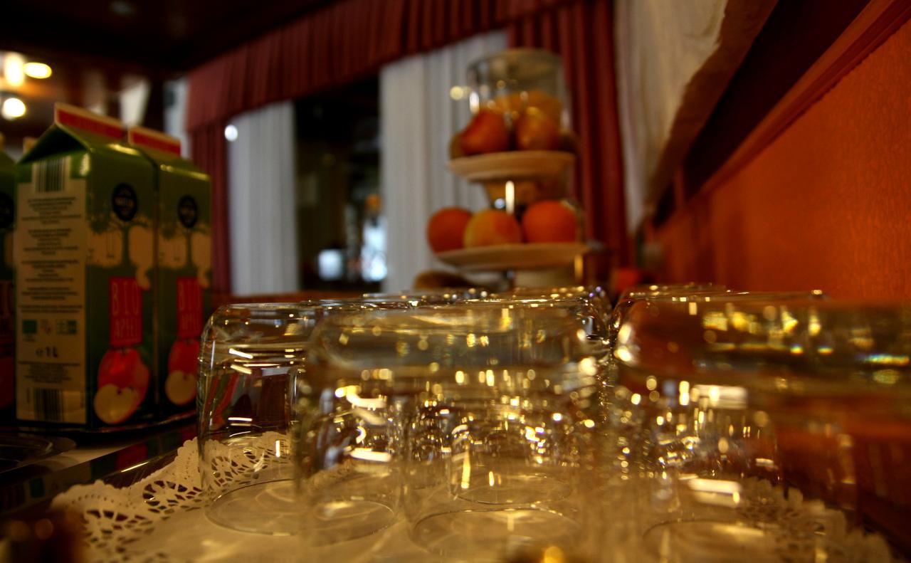 Hotel Trojane, Inspiration Of The Green Retreat Екстер'єр фото